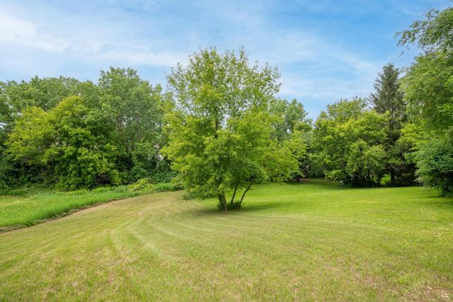 1907 N Teton TRAIL, Grafton, WI 53024