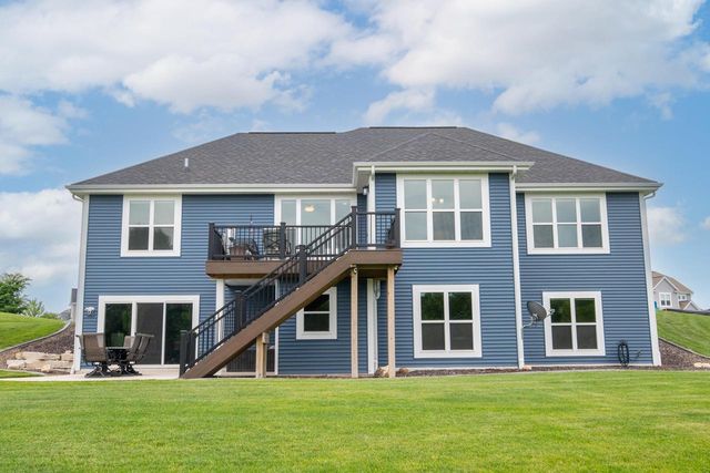 1907 N Teton TRAIL, Grafton, WI 53024