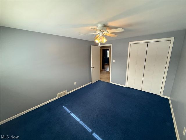 2021 Aldersgate Drive, Lyndhurst, OH 44124