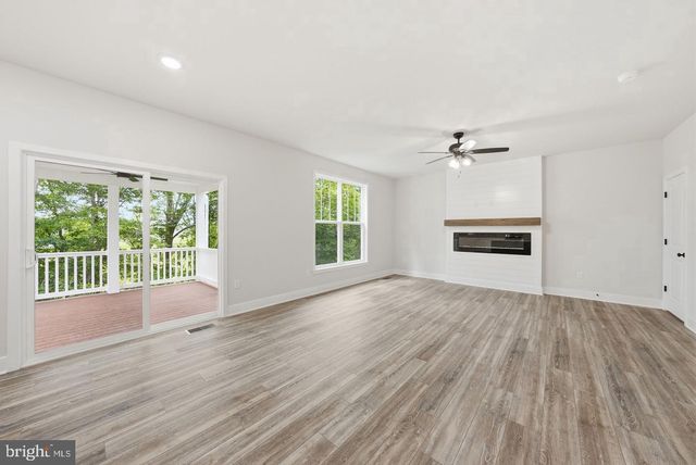 3413 AQUIA DR, Stafford, VA 22554