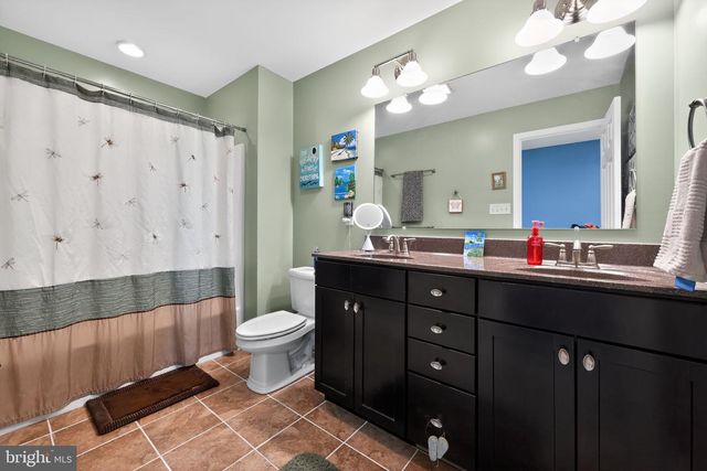 34 FURLONG RD, Douglassville, PA 19518