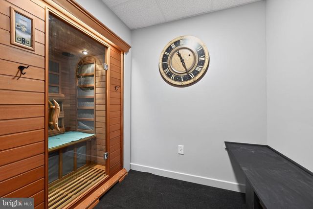 34 FURLONG RD, Douglassville, PA 19518