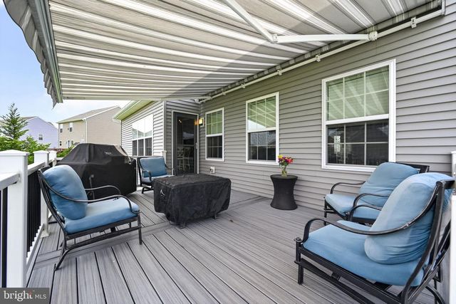 34 FURLONG RD, Douglassville, PA 19518