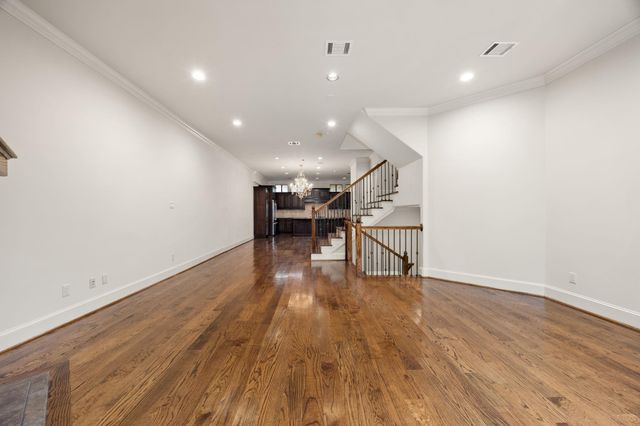 2409 Commonwealth Street, Houston, TX 77006