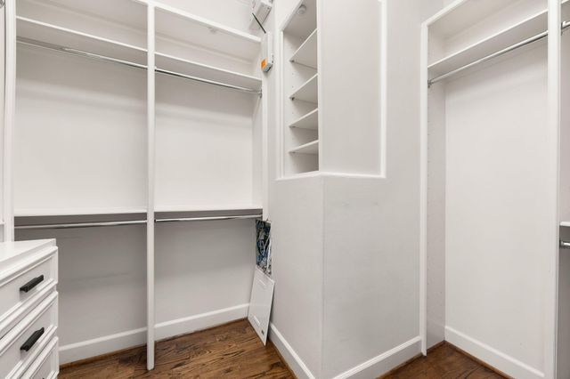 2409 Commonwealth Street, Houston, TX 77006