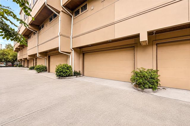 2409 Commonwealth Street, Houston, TX 77006