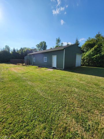 6580 Bell Road, Birch Run, MI 48415