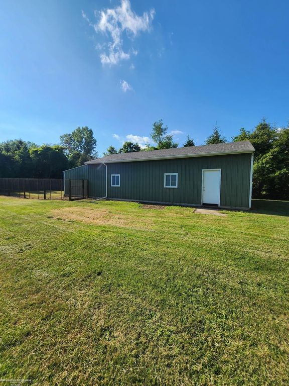 6580 Bell Road, Birch Run, MI 48415