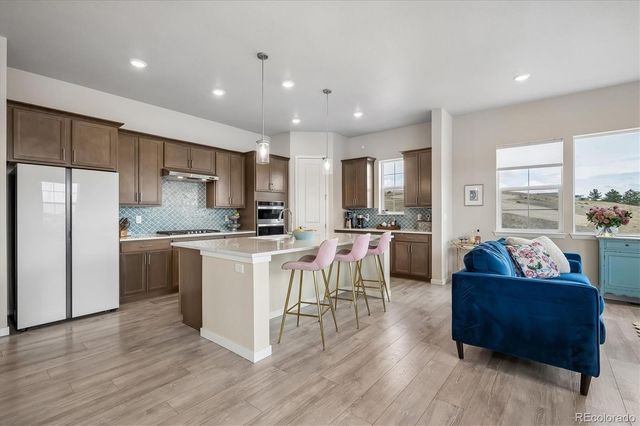 6657 S Kline Way, Littleton, CO 80127