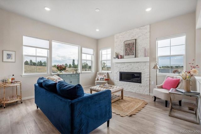 6657 S Kline Way, Littleton, CO 80127