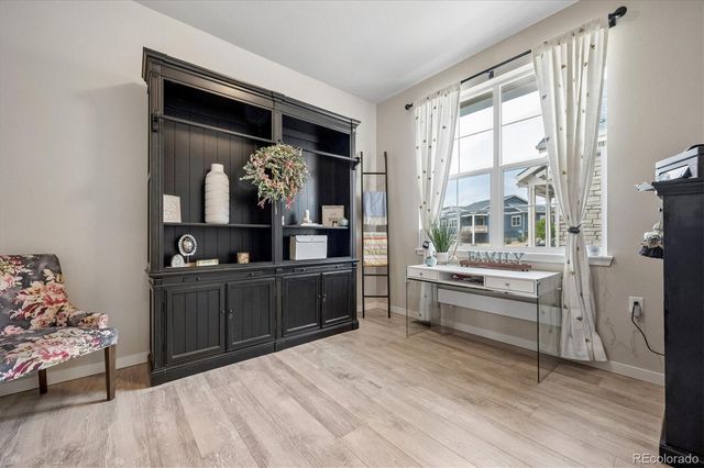 6657 S Kline Way, Littleton, CO 80127