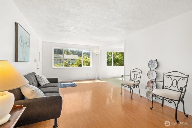 466 Garfield Avenue E, Tenino, WA 98589