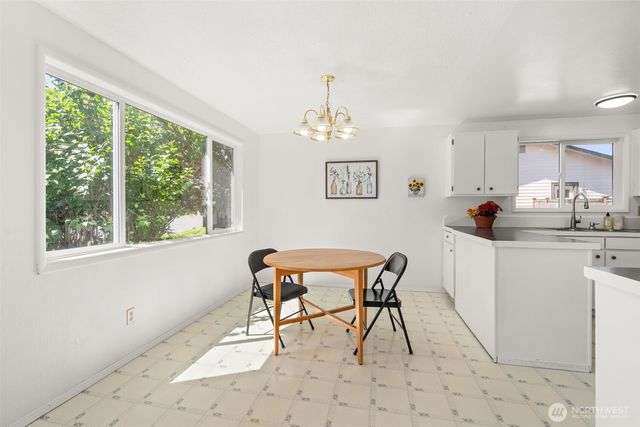 466 Garfield Avenue E, Tenino, WA 98589