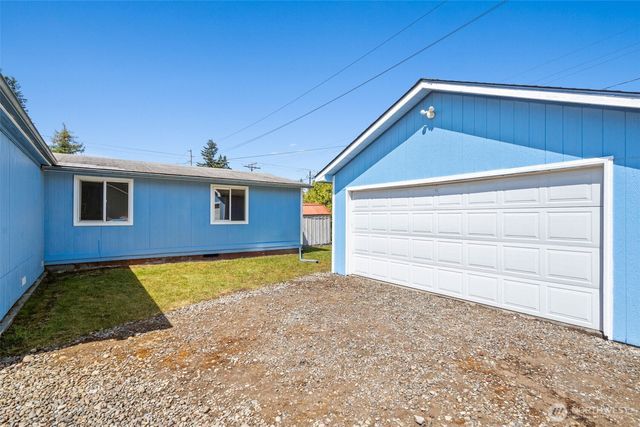 466 Garfield Avenue E, Tenino, WA 98589