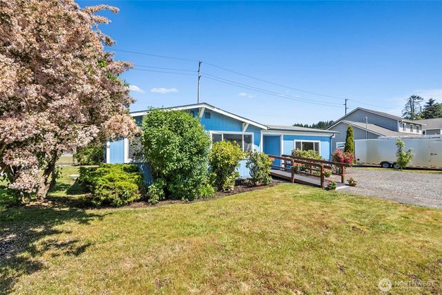 466 Garfield Avenue E, Tenino, WA 98589
