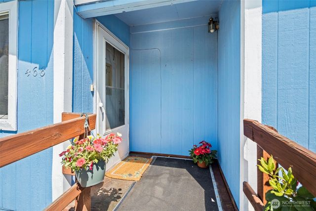 466 Garfield Avenue E, Tenino, WA 98589