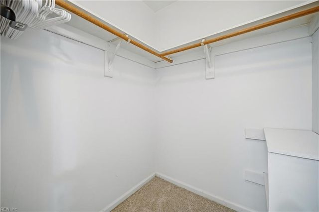 562 Candle Ln Apt 103, Newport News, VA 23608