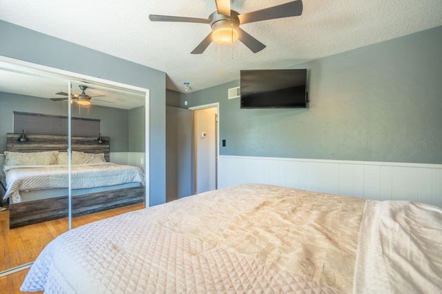 1305 River Rd, Modesto, CA 95351