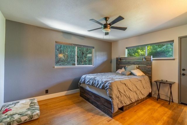 1305 River Rd, Modesto, CA 95351