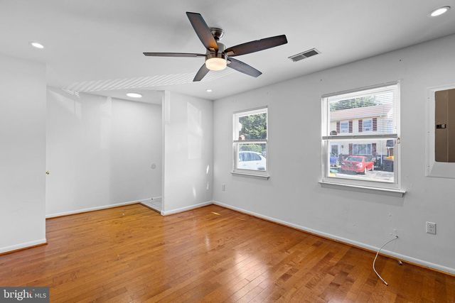 4 MARGIT LN, Wilmington, DE 19810