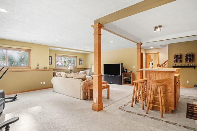 1215 Linwood Drive Nw, City Of Walker, MI 49534