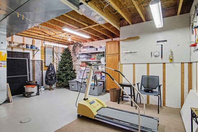 1215 Linwood Drive Nw, City Of Walker, MI 49534