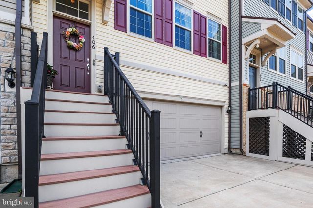 406 TALL OAKS DR, Warminster, PA 18974