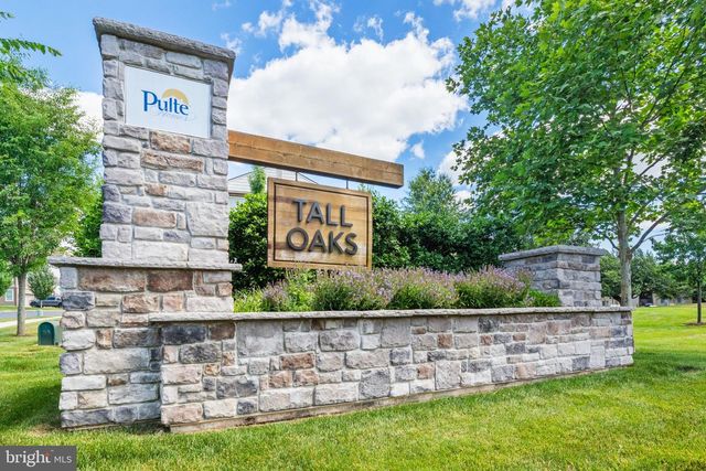 406 TALL OAKS DR, Warminster, PA 18974
