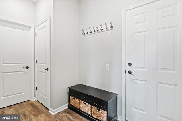 406 TALL OAKS DR, Warminster, PA 18974