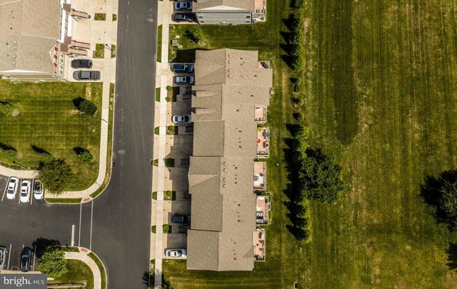 406 TALL OAKS DR, Warminster, PA 18974