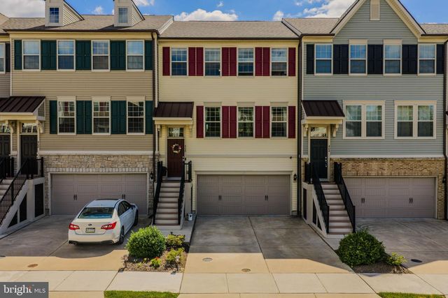 406 TALL OAKS DR, Warminster, PA 18974