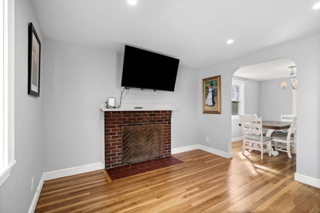 65 Emerald Street, Quincy, MA 02169
