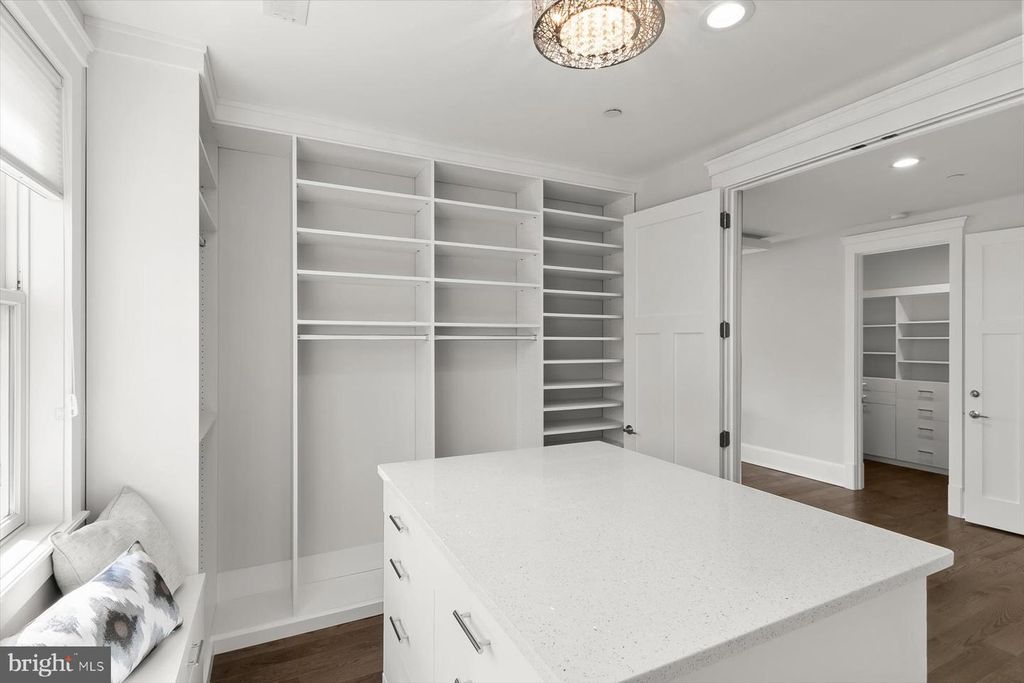 Image 49 of property listing at 11000 LUXMANOR ROAD, North Bethesda, MD 20852