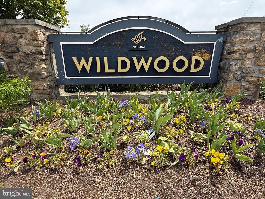 Image 97 of property listing at 11000 LUXMANOR ROAD, North Bethesda, MD 20852