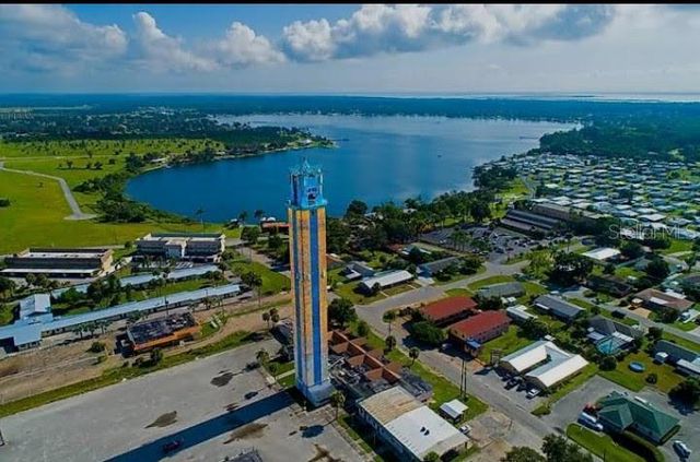 450 Kemper Avenue, Lake Placid, FL 33852