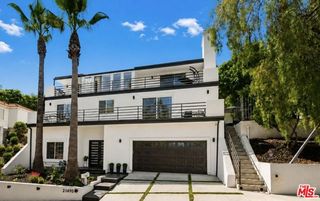 21490 Arcos Drive, Woodland Hills (los Angeles), CA 91364
