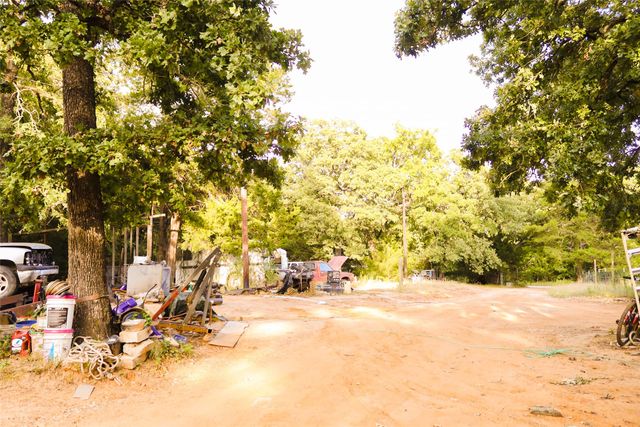 1325 County Road 263 263, Gainesville, TX 76240