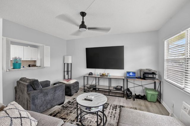 485 Mansfield L, Boca Raton, FL 33434