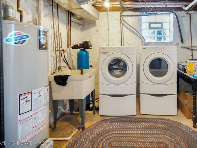 313 N Raynor Avenue, Joliet, IL 60435