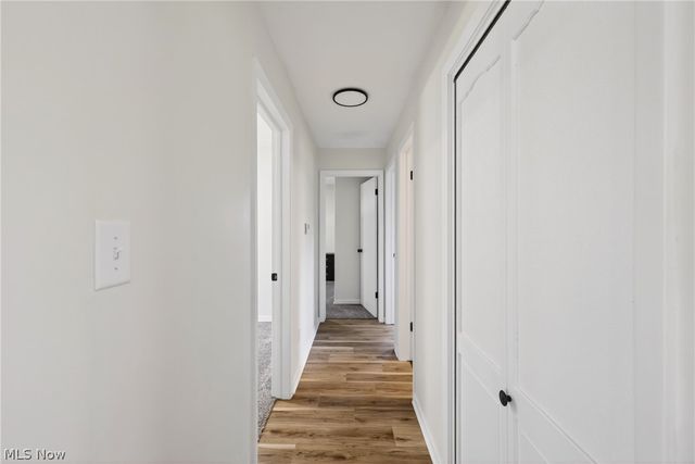 2058 Scenic Way, Akron, OH 44312