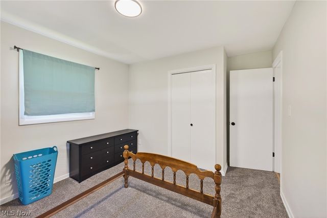 2058 Scenic Way, Akron, OH 44312