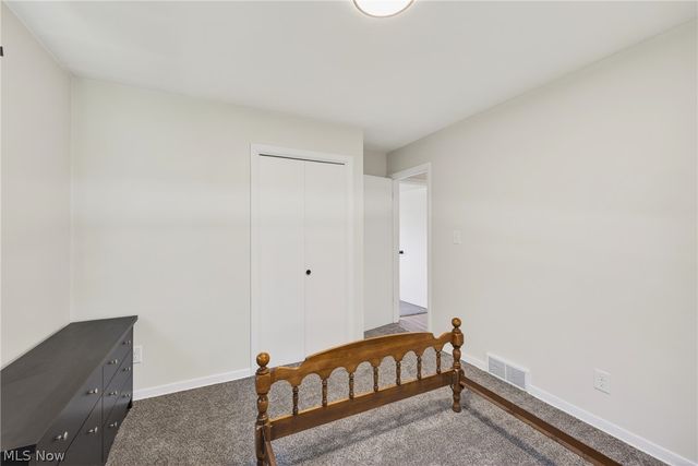 2058 Scenic Way, Akron, OH 44312