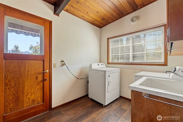 23143 Lanyard Lane, Mount Vernon, WA 98274