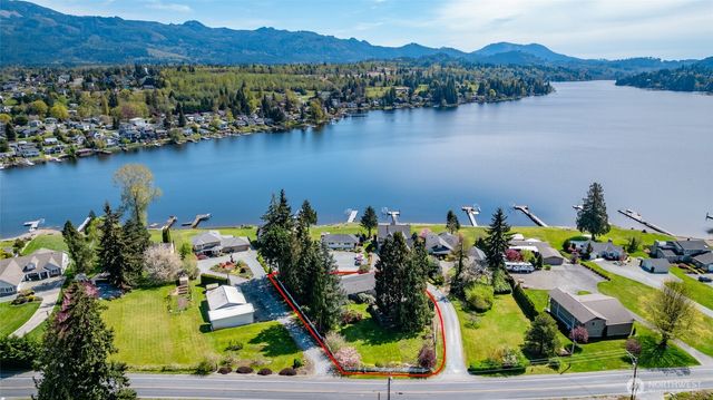 23143 Lanyard Lane, Mount Vernon, WA 98274
