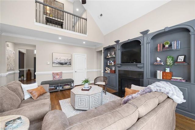 134 Carrington Lane, Winston-salem, NC 27107
