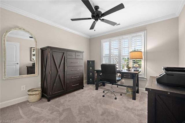 134 Carrington Lane, Winston-salem, NC 27107