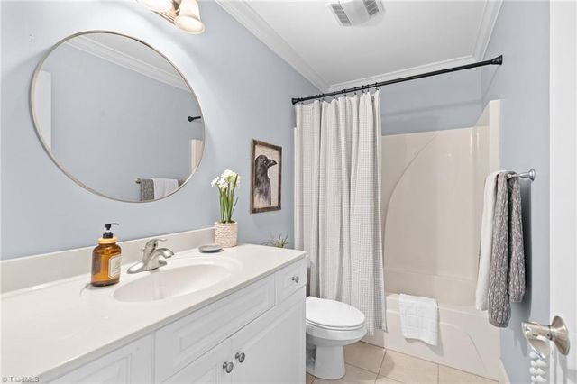 134 Carrington Lane, Winston-salem, NC 27107
