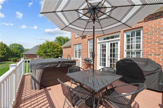 134 Carrington Lane, Winston-salem, NC 27107