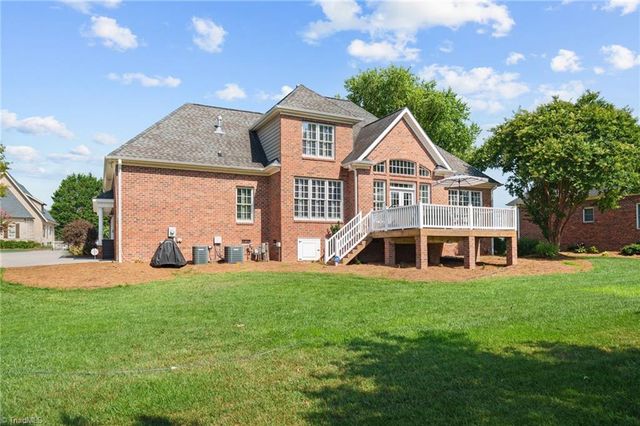 134 Carrington Lane, Winston-salem, NC 27107