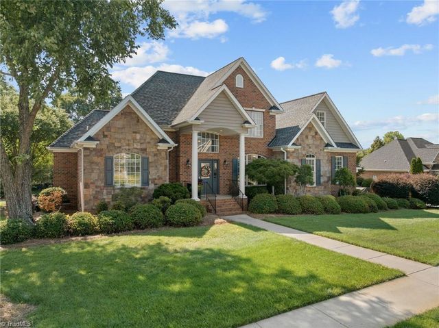 134 Carrington Lane, Winston-salem, NC 27107